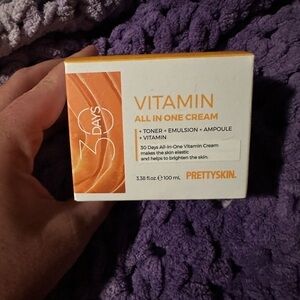 Pretty Skin 30 days All in one cream